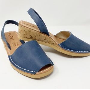 CalaXini Sandals brand new